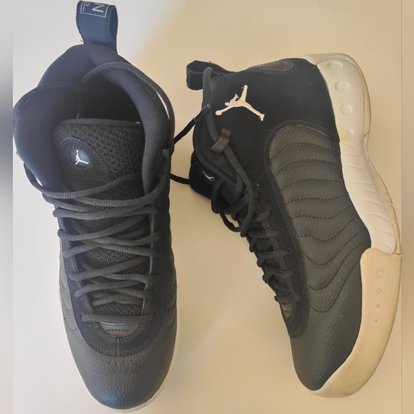 Jordan Jumpman Pro Black And White Sneakers